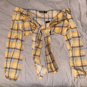 ✨SOLD✨ Nasty Gal Plaid Tie Front Crop Top